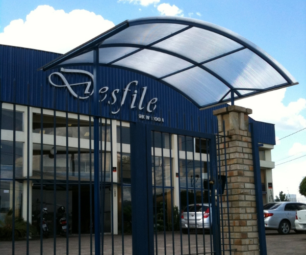 Cobertura em Policarbonato